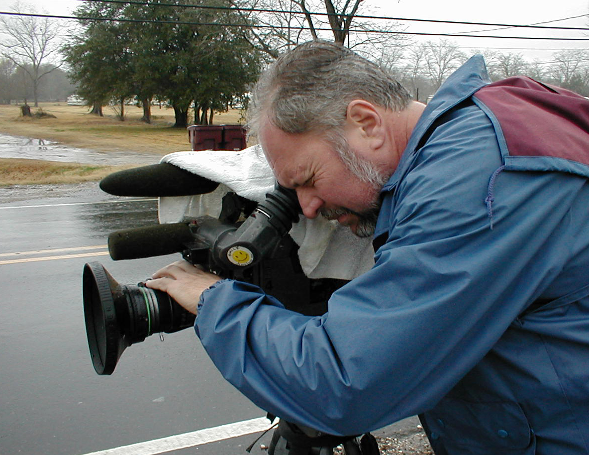 Veteran WWL-TV photographer Larry Schirling dies at 62 | wwltv.com